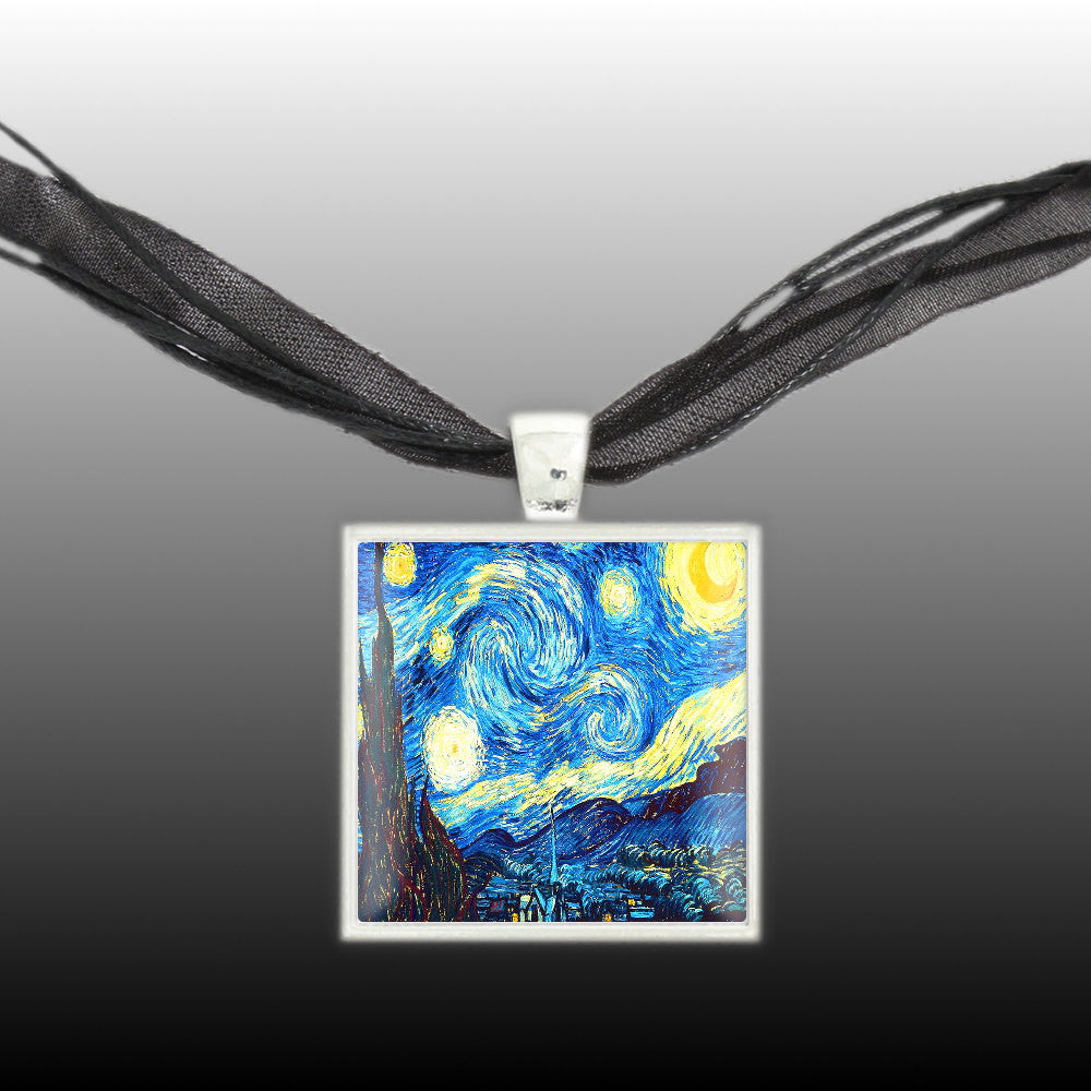 The Starry Night Van Gogh Art Painting Pendant Necklace in Silver Tone