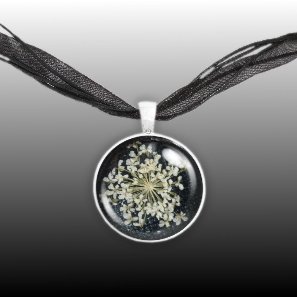 White Queen Anne's Lace Pressed Flower w/ Black Background 1" Pendant Necklace in Silver Tone